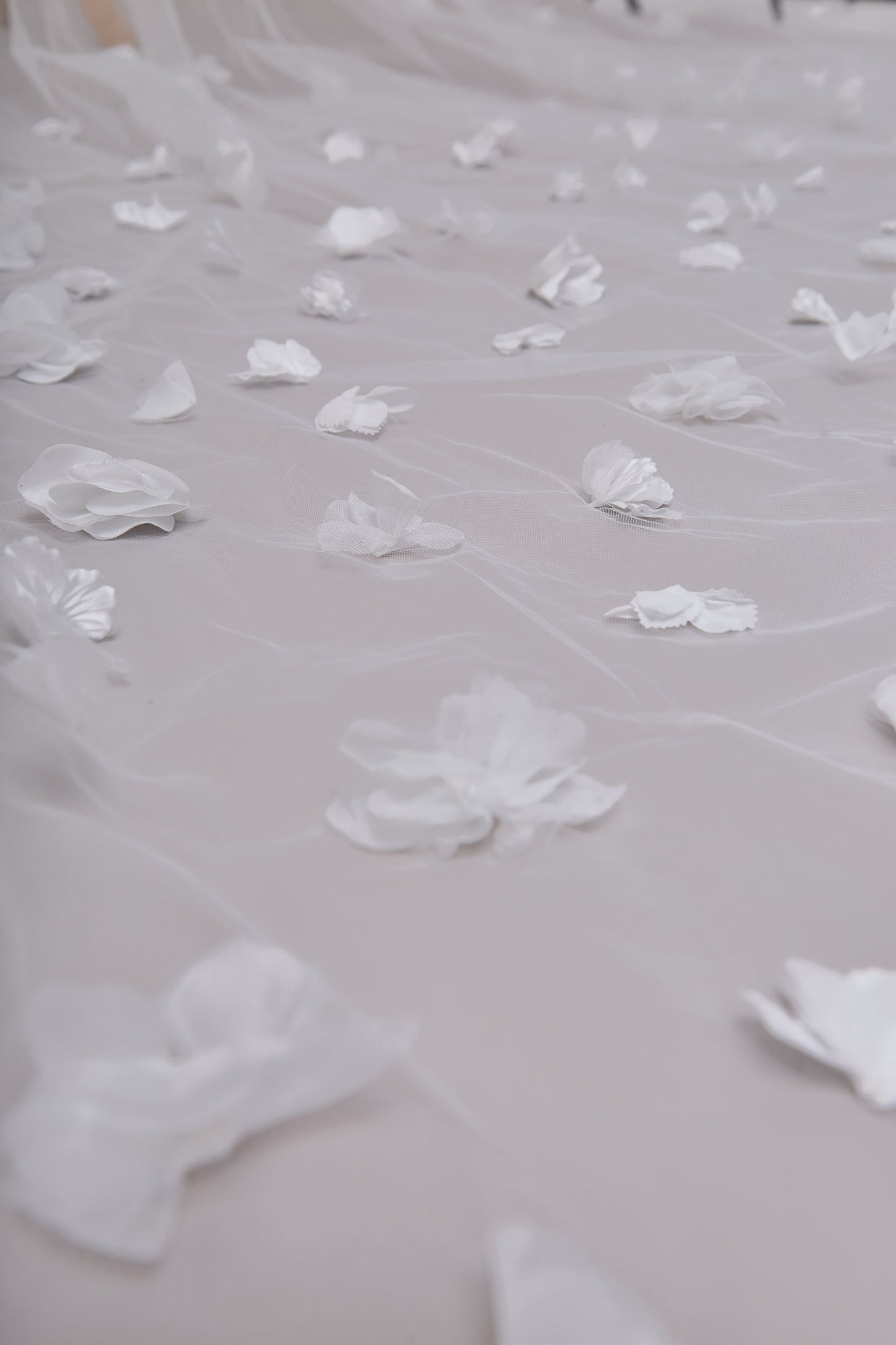 S0672 - Embroidered Tulle Veil with 3d Flowers