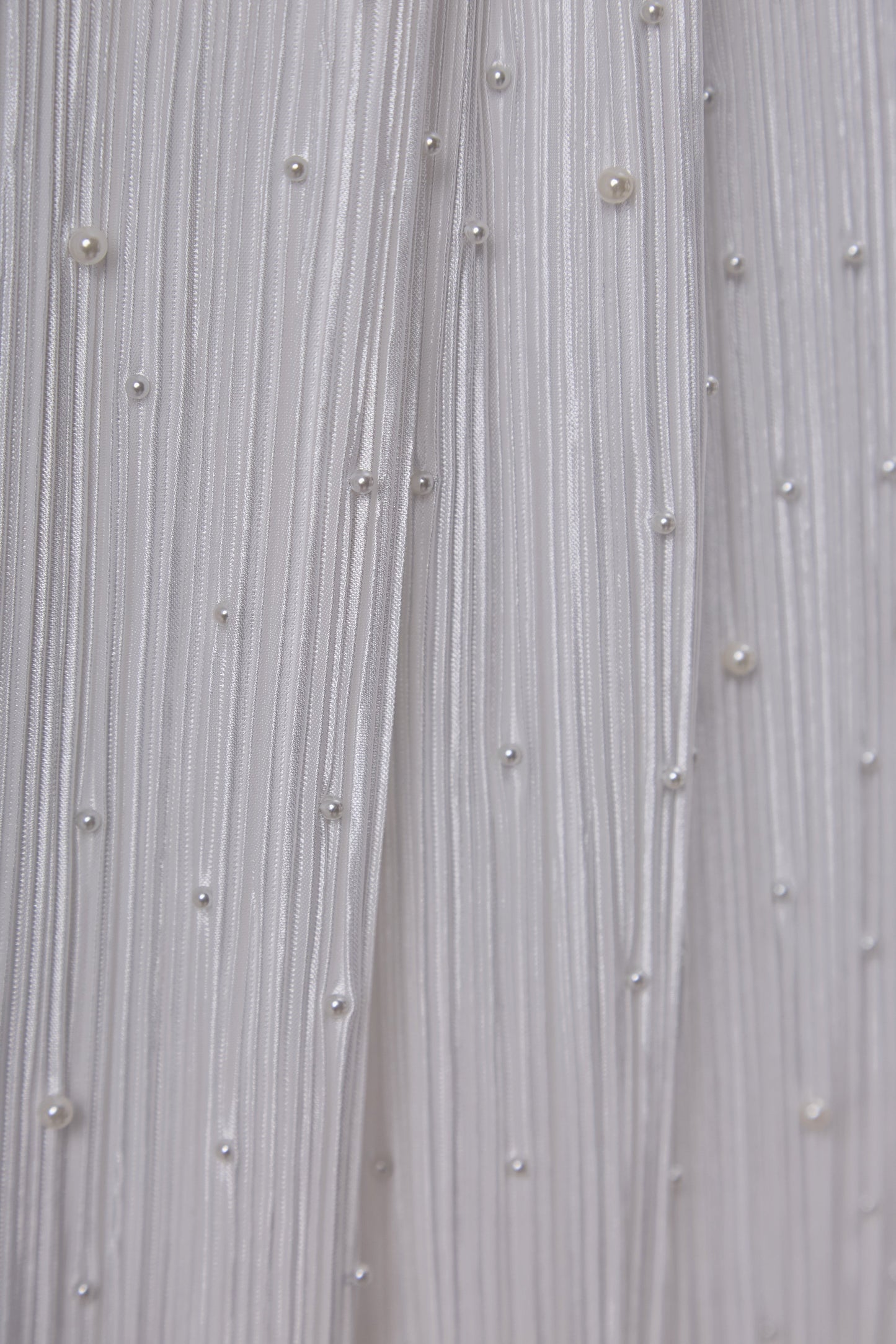 S0670 CHIFFON PLISADO BORDADO CON PERLAS