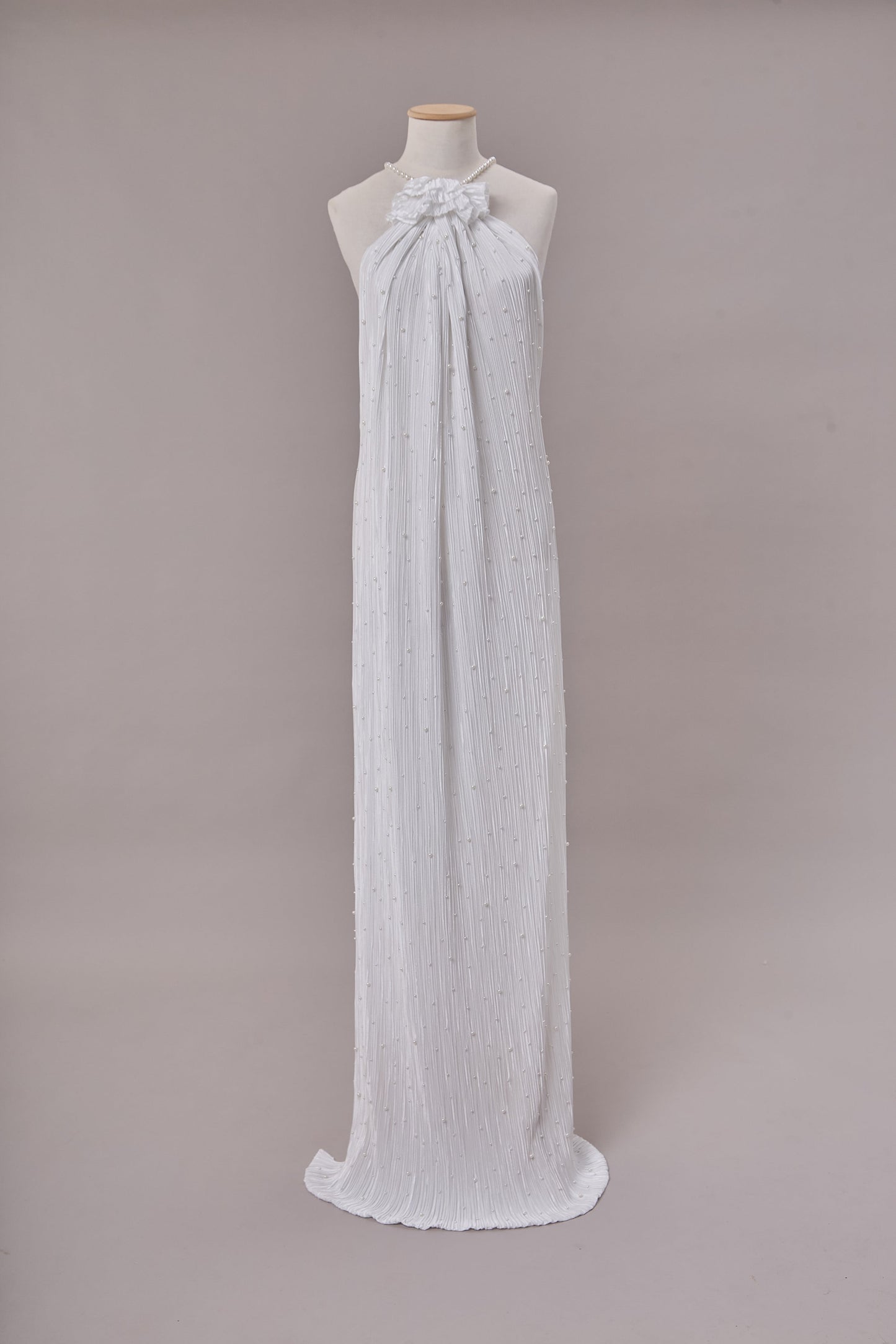 S0670 CHIFFON PLISADO BORDADO CON PERLAS