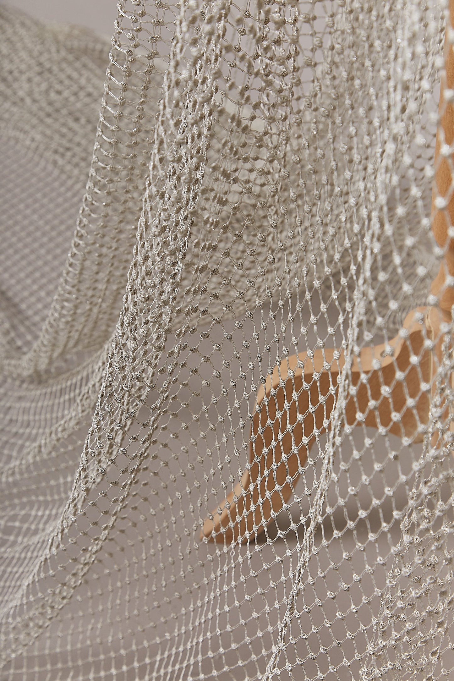 S0627 GUIPIURE CON HILOS DE LUREX
