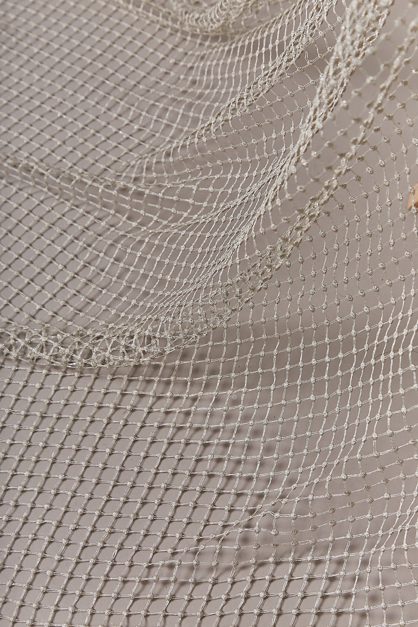 S0627 GUIPIURE CON HILOS DE LUREX