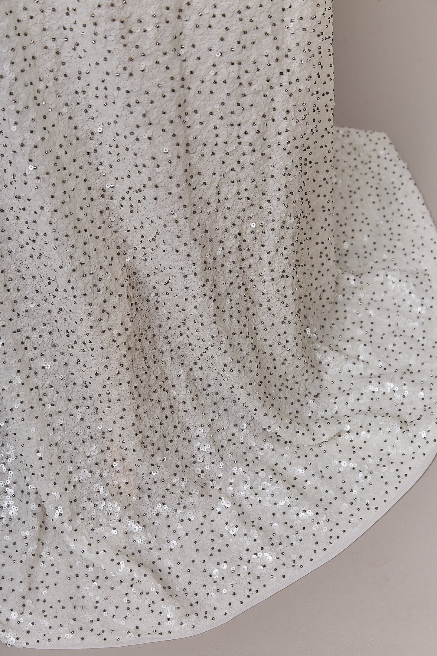 S0633 CHIFFON BORDADO CON LENTEJUELAS Y MOSTACILLAS PELTRE