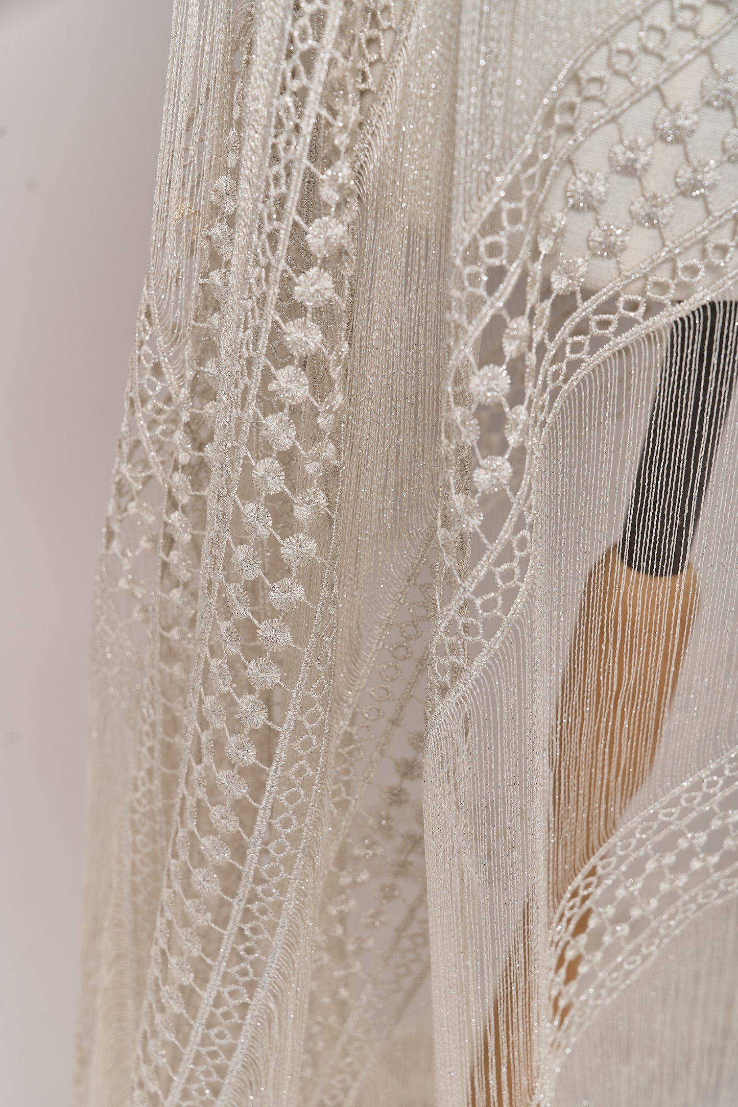 S0717 GUIPIURE CON LUREX SILVER