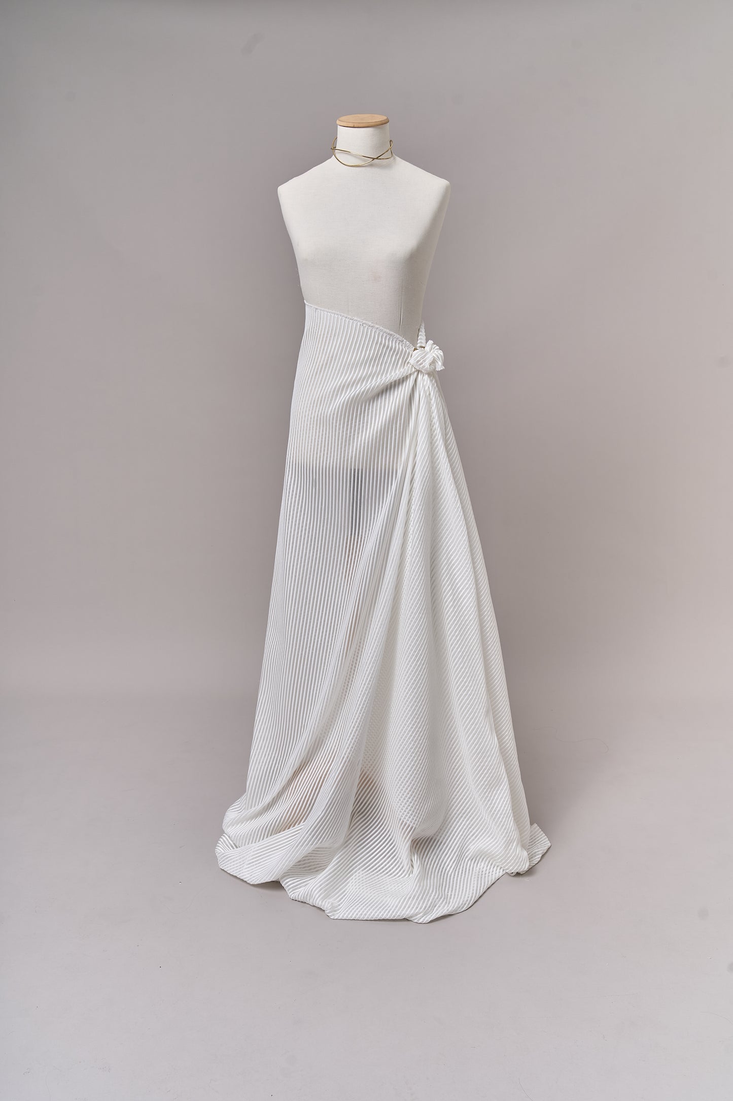 S0707 ORGANZA BORDADA