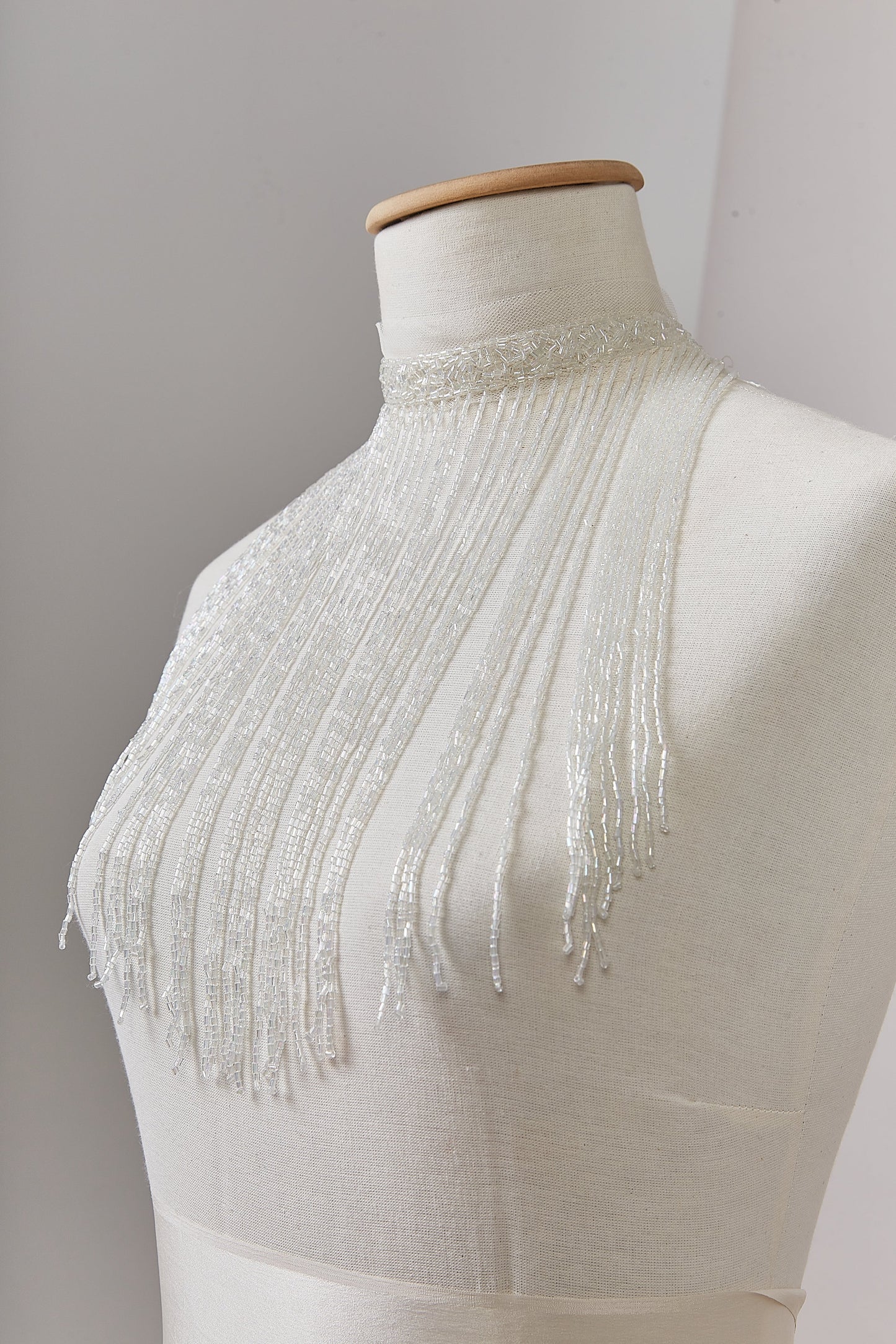 S0647 FLECO CON MOSTACILLAS OFF WHITE